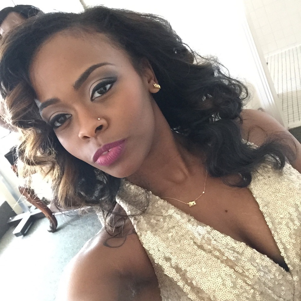 Meet your Posher, Jasmine
